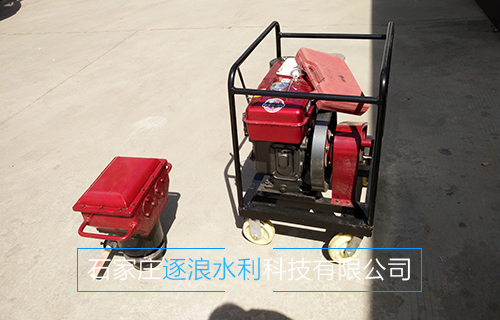 防汛打樁機(jī)型號?有哪些?打樁機(jī)的特點(diǎn)都有什么？